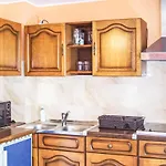 Apartmán 2 Bedroom Lovely In Retowo 4 *