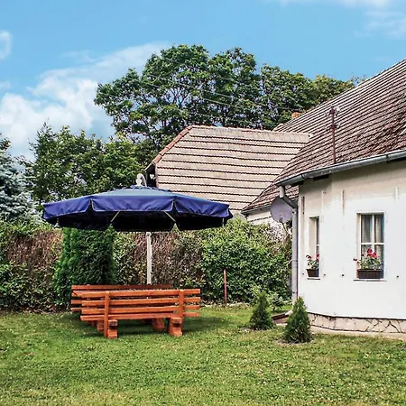 2 Bedroom Lovely In Retowo 4 * Retowo (Pomerania)