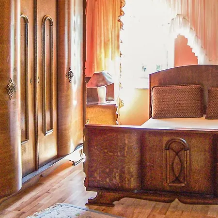 2 Bedroom Lovely In Retowo 4