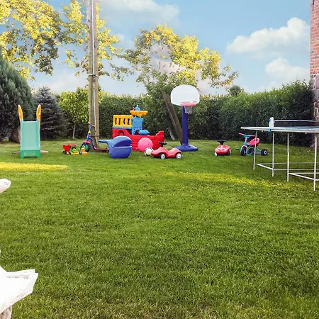 2 Bedroom Lovely In Retowo 4 アパート *