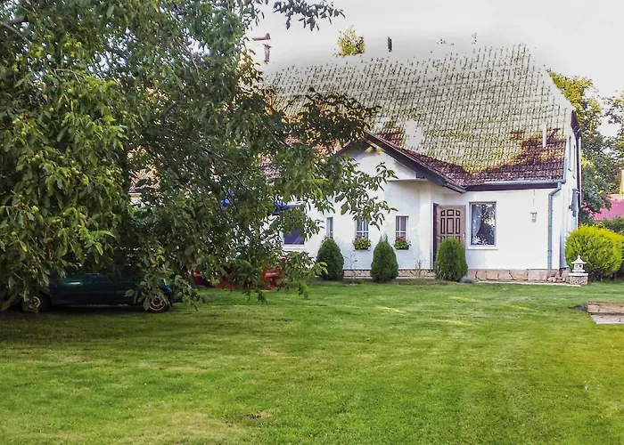 2 Bedroom Lovely In Retowo 4