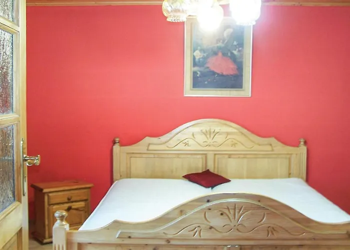 2 Bedroom Lovely In Retowo 4 Lägenhet