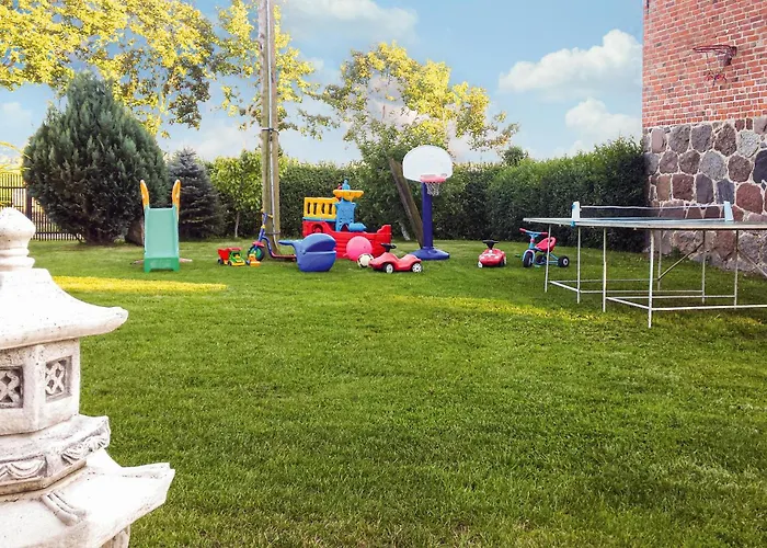 2 Bedroom Lovely In Retowo 4 Lägenhet *